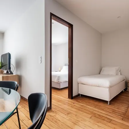 Rivoli Apartment